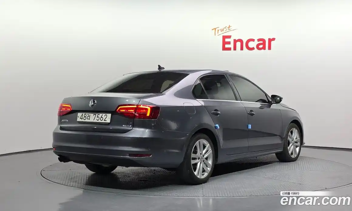 Volkswagen Jetta 2015 2.0 Автомат в Москве № 199125, фото 18