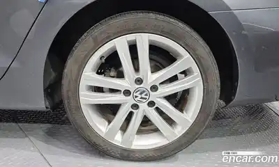 Volkswagen Jetta 2015 2.0 Автомат в Москве № 199125, миниатюра 4