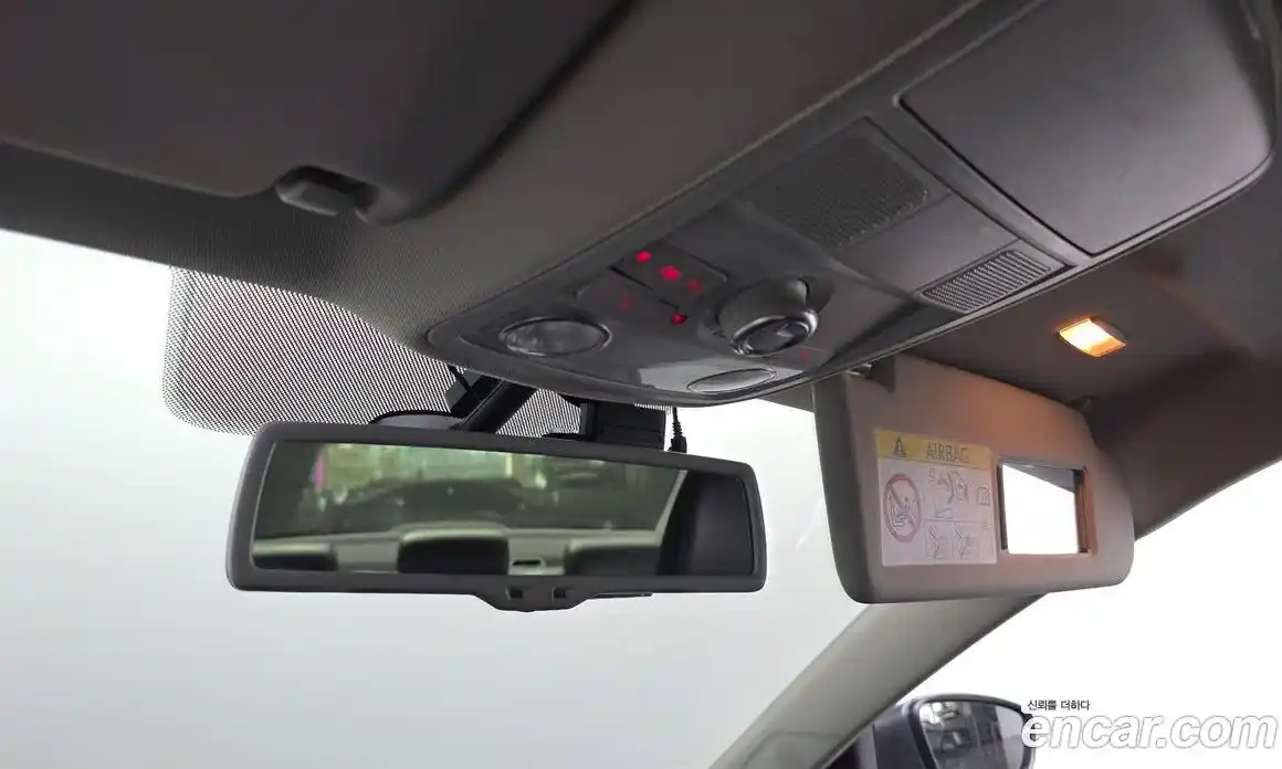 Volkswagen Jetta 2015 2.0 Автомат в Москве № 199125, фото 5