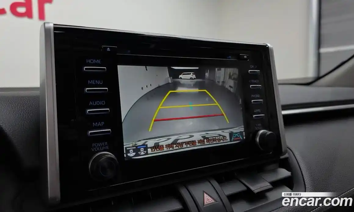 Toyota RAV4 2019 2.5 Автомат в Москве № 199611, фото 15