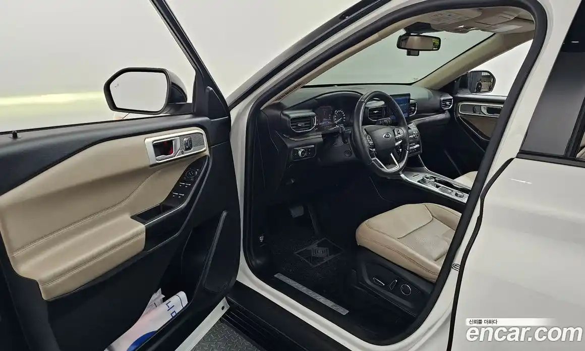 Ford Explorer 2020 2.3 Автомат в Москве № 199808, фото 18