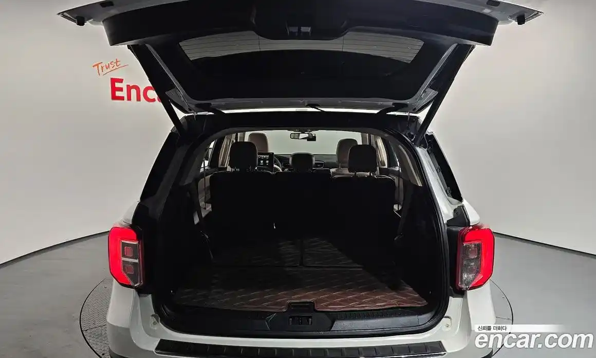 Ford Explorer 2020 2.3 Автомат в Москве № 199808, фото 5