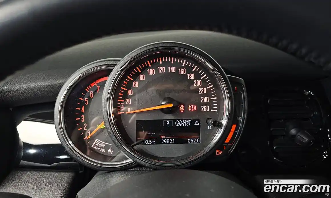 Mini Cooper 2022 1.5 Автомат в Москве № 201785, фото 20