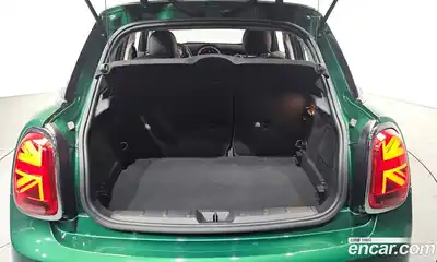 Mini Cooper 2022 1.5 Автомат в Москве № 201785, миниатюра 10