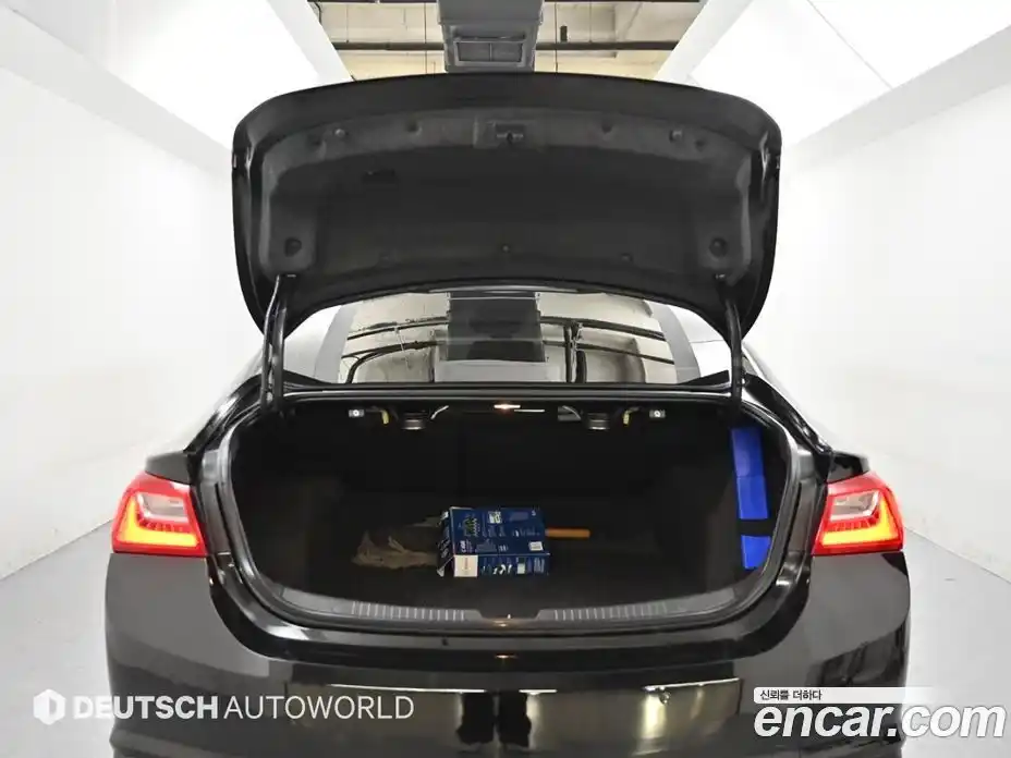 Chevrolet Malibu 2017 2.0 Автомат в Москве № 202372, фото 18