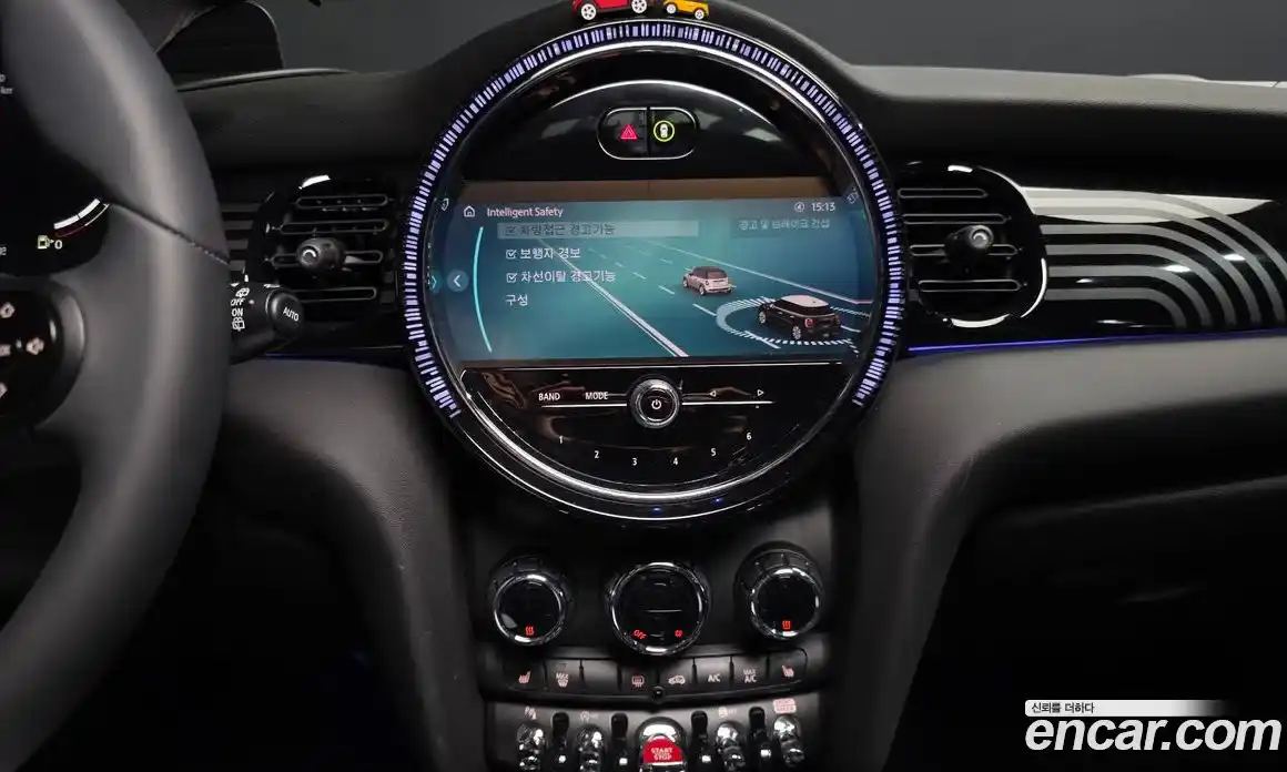 Mini Cooper 2023 2.0 Автомат в Москве № 203956, фото 15