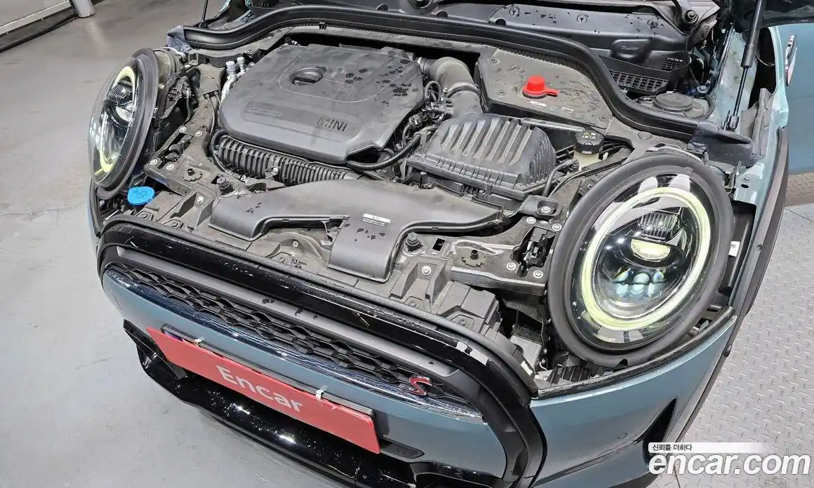 Mini Cooper 2023 2.0 Автомат в Москве № 203956, фото 4