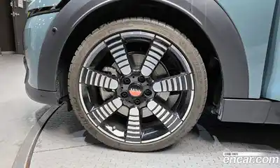 Mini Cooper 2023 2.0 Автомат в Москве № 203956, миниатюра 5