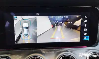 Mercedes-Benz AMG GT 2023 3.0 Автомат в Москве № 204526, миниатюра 3