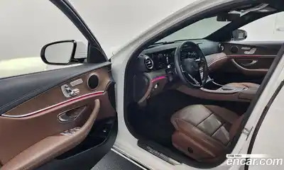 Mercedes-Benz E-Class, 2023