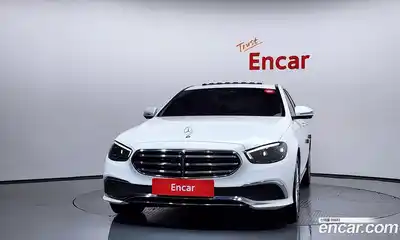 Mercedes-Benz E-Class 2023 2.0 Автомат в Москве № 206202, миниатюра 12