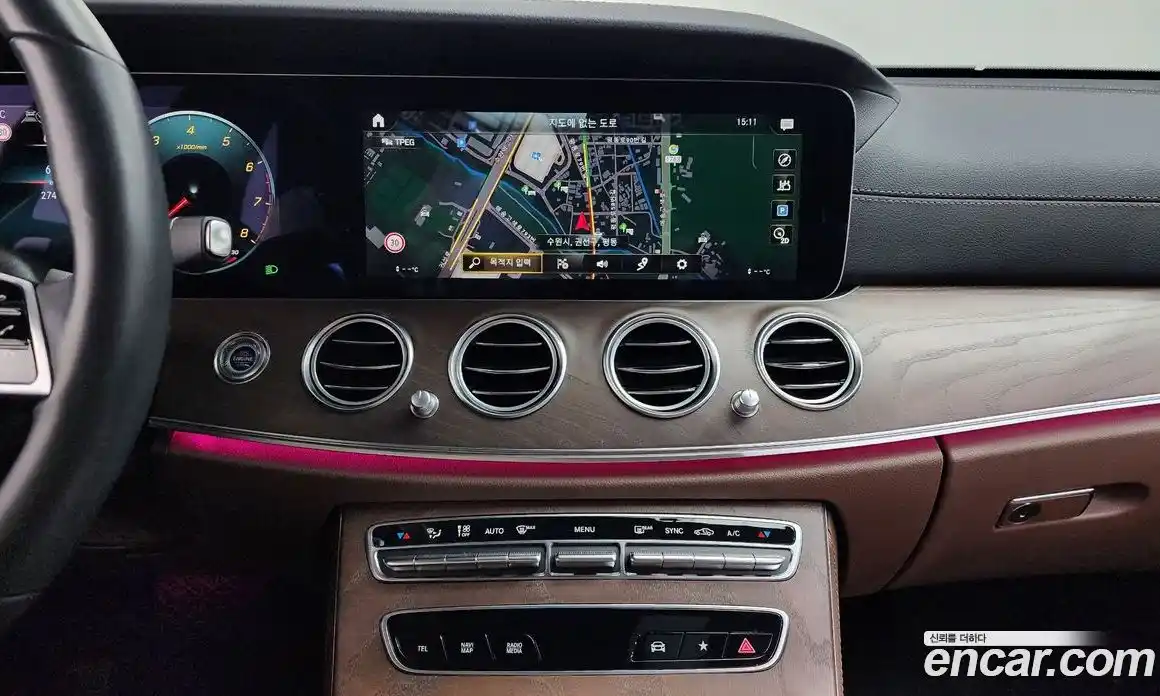 Mercedes-Benz E-Class 2023 2.0 Автомат в Москве № 206202, фото 10