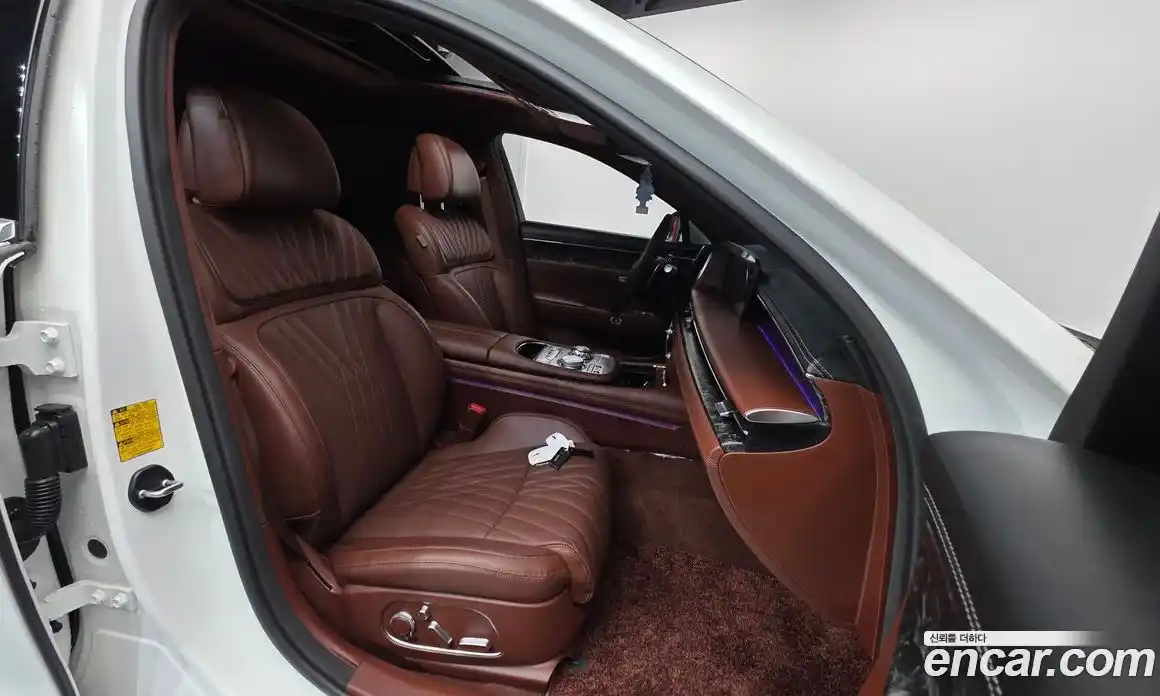 Genesis G90 2023 3.5 Автомат в Москве № 20789, фото 6