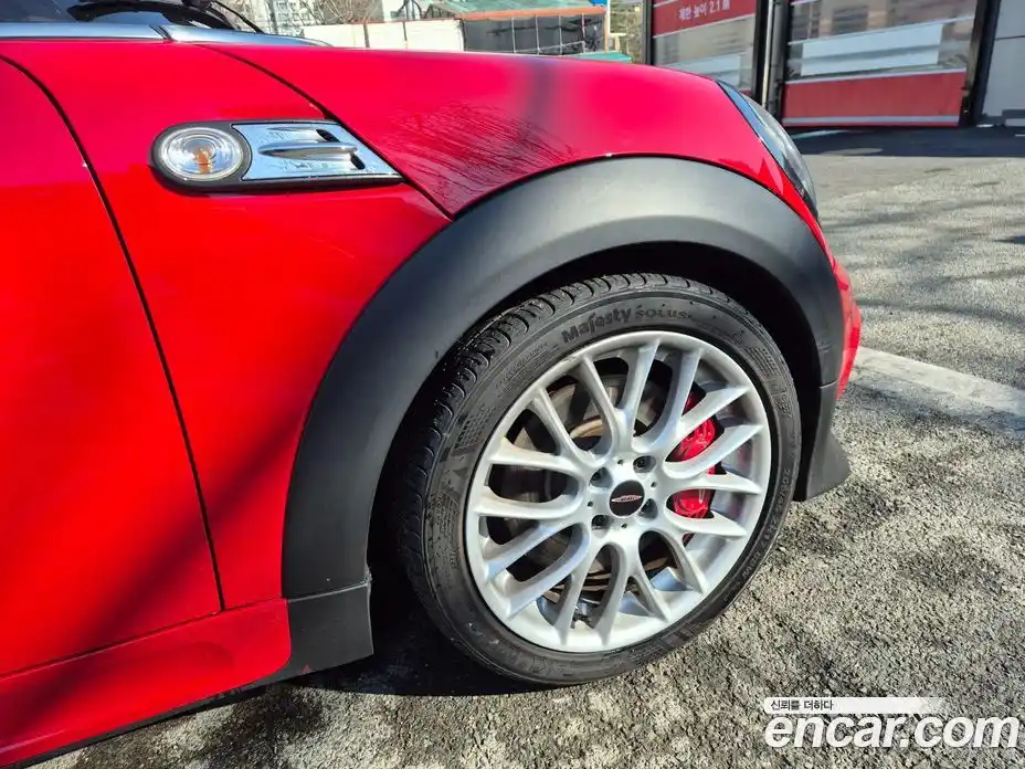 Mini Cooper 2013 1.6 Автомат в Москве № 210346, фото 7