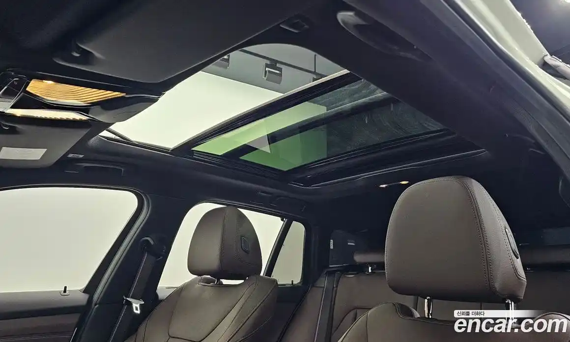 BMW 3-Series 2024 3.0 Автомат в Москве № 210347, фото 14