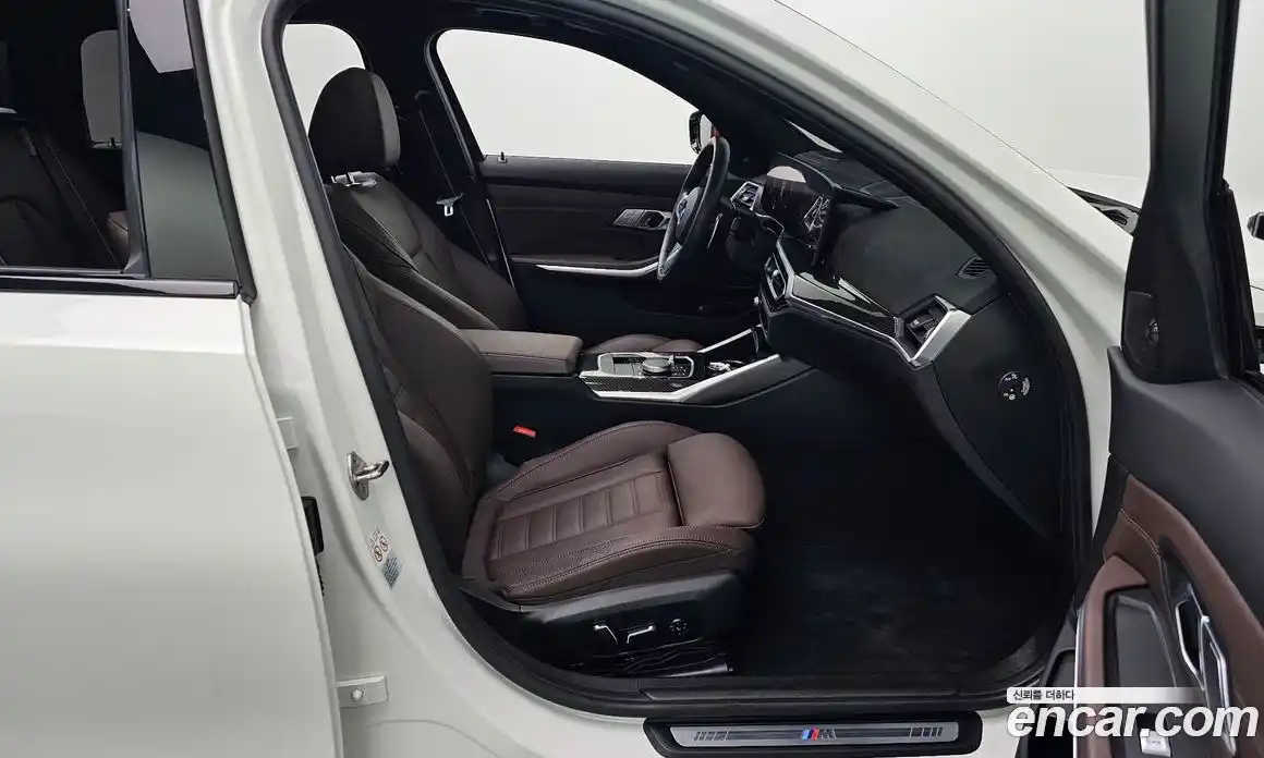 BMW 3-Series 2024 3.0 Автомат в Москве № 210347, фото 17