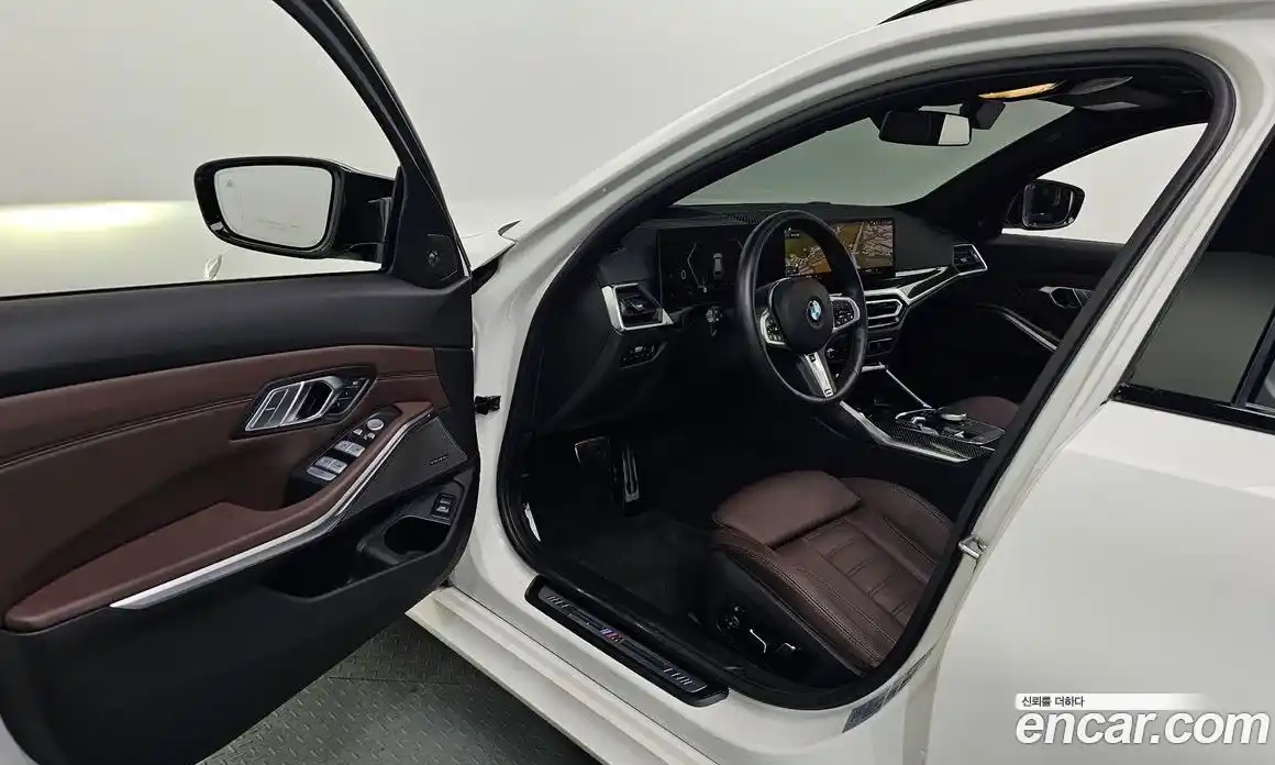 BMW 3-Series 2024 3.0 Автомат в Москве № 210347, фото 3