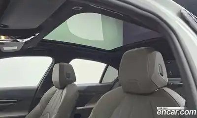 BMW 5-Series 2024 2.0 Автомат в Москве № 210797, миниатюра 12