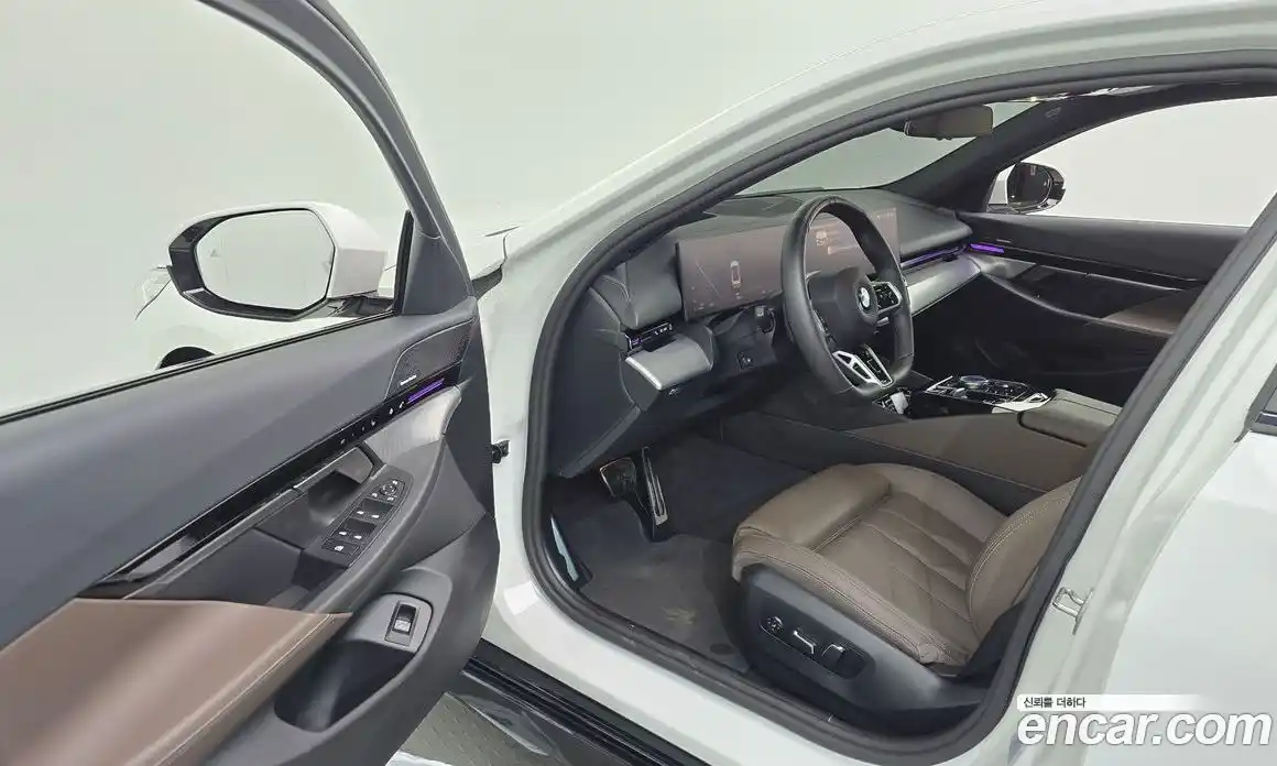 BMW 5-Series 2024 2.0 Автомат в Москве № 210797, фото 15