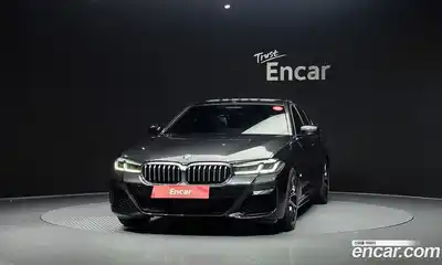 BMW 5-Series 2022 2.0 Автомат в Москве № 211388, миниатюра 3