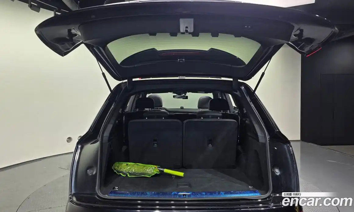 Audi Q7 2021 3.0 Автомат в Москве № 212451, фото 12