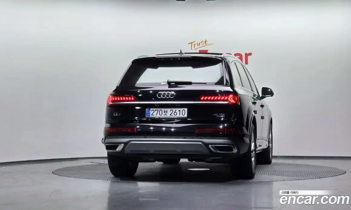 Audi Q7 2021 3.0 Автомат в Москве № 212451, фото 17