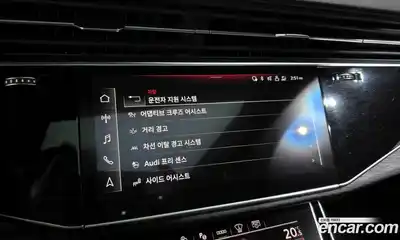 Audi Q7 2021 3.0 Автомат в Москве № 212451, миниатюра 2