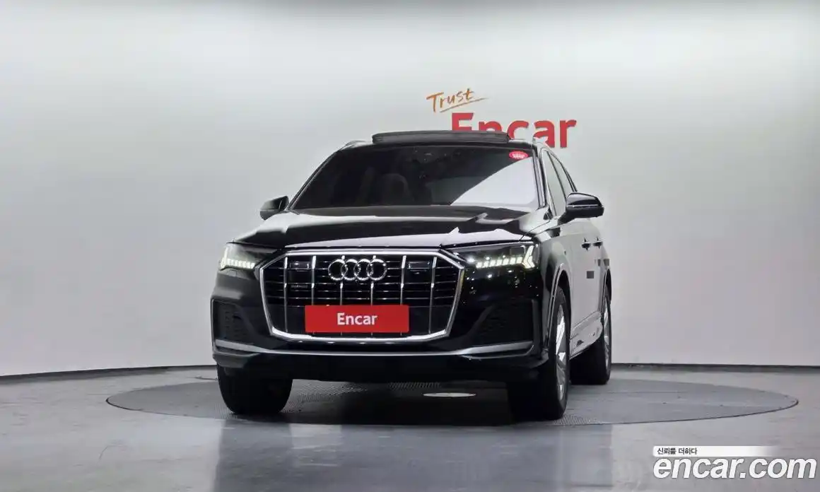 Audi Q7 2021 3.0 Автомат в Москве № 212451, фото 4