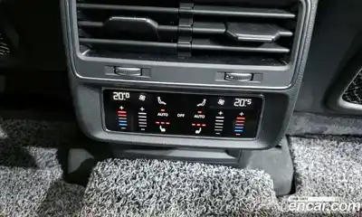 Audi Q7 2021 3.0 Автомат в Москве № 212451, миниатюра 6