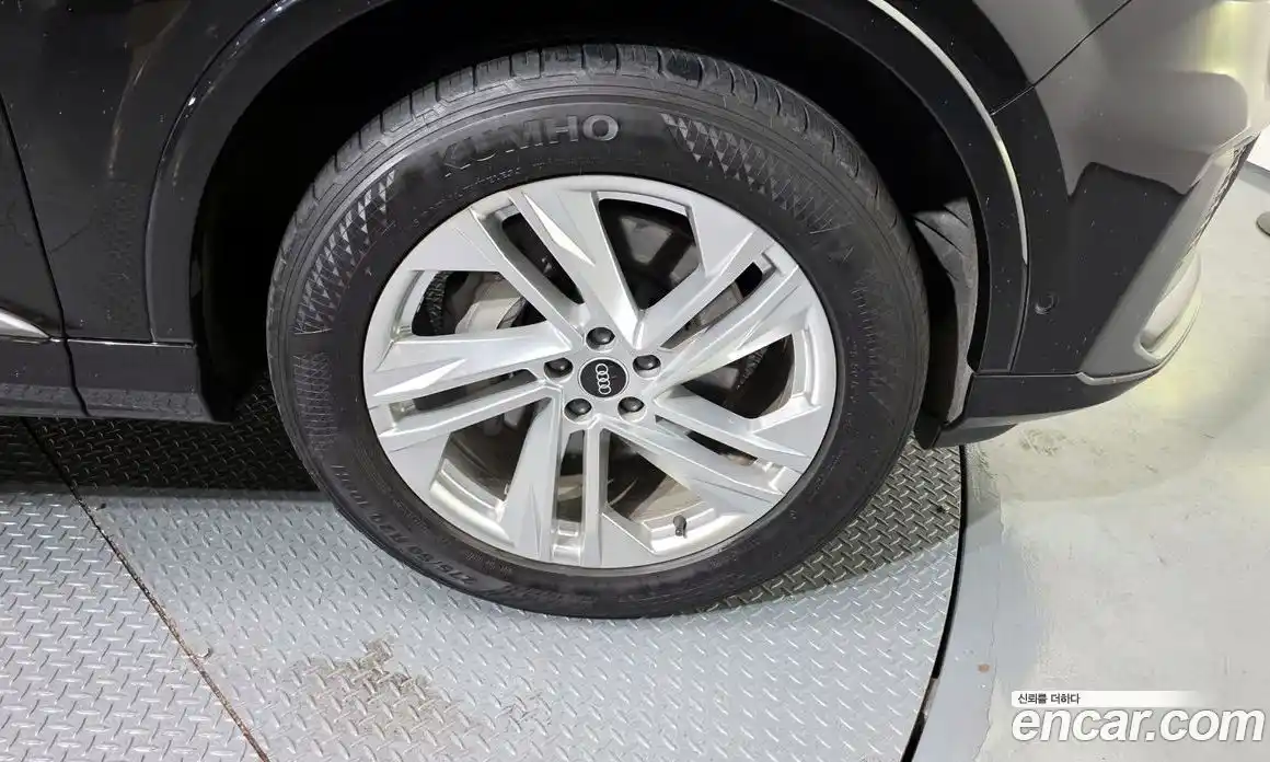 Audi Q7 2021 3.0 Автомат в Москве № 212451, фото 7