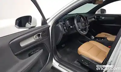 Volvo XC40 2022 2.0 Автомат в Москве № 212825, миниатюра 11