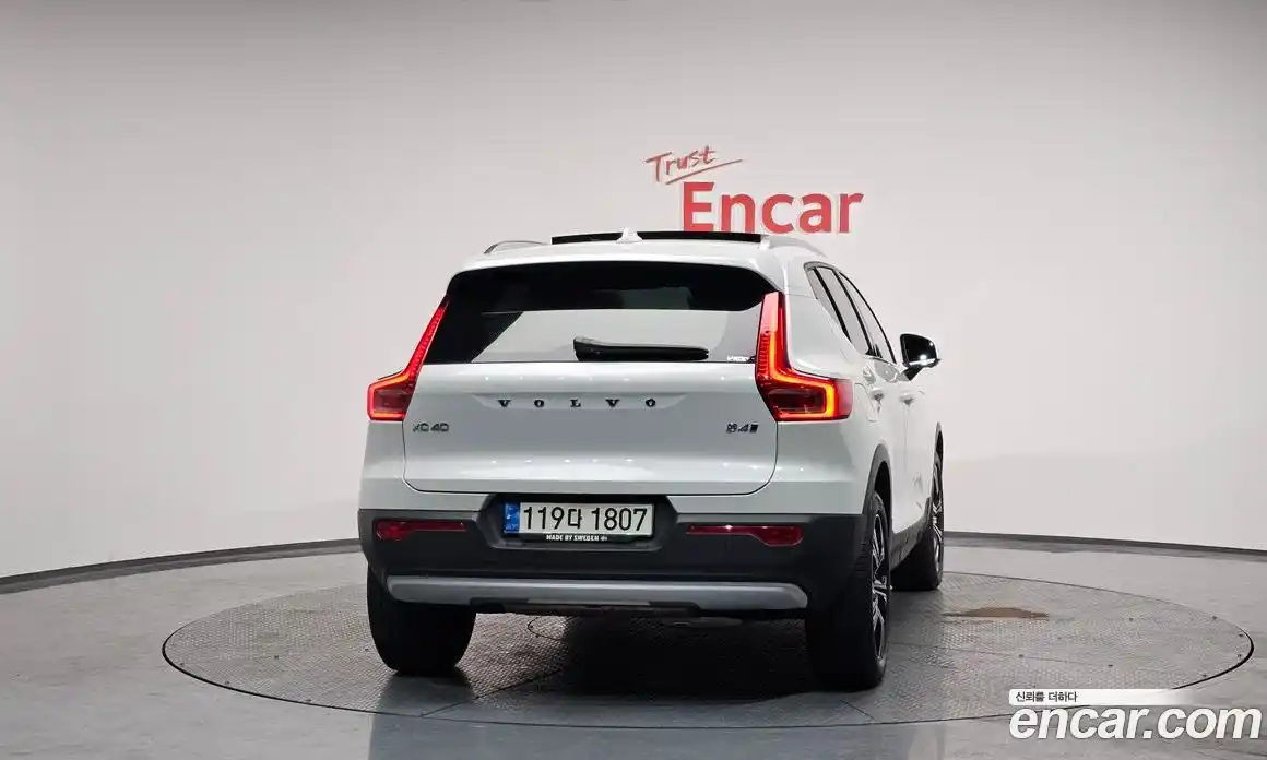 Volvo XC40 2022 2.0 Автомат в Москве № 212825, фото 13