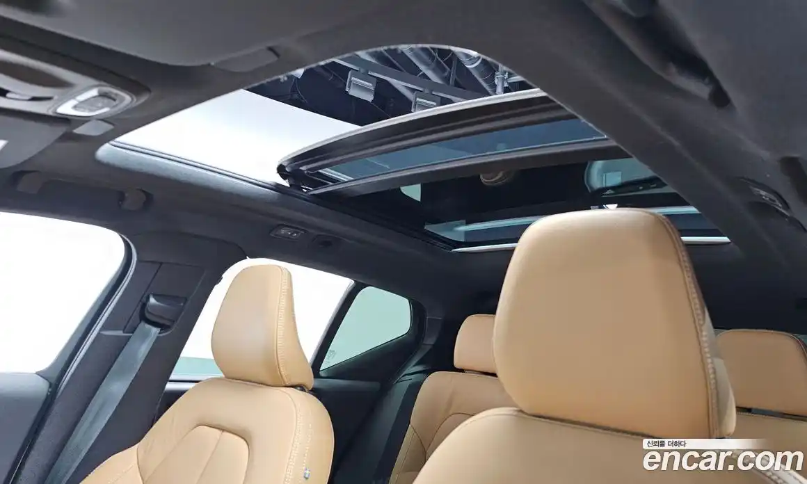 Volvo XC40 2022 2.0 Автомат в Москве № 212825, фото 6