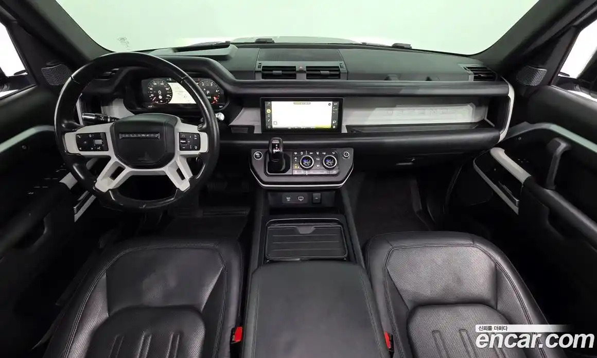 Land Rover Defender 2022 3.0 Автомат в Москве № 213338, фото 19