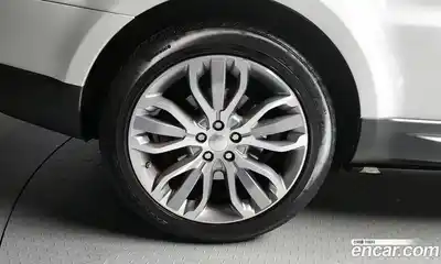 Land Rover Range-Rover Sport 2015 3.0 Автомат в Москве № 213477, миниатюра 7