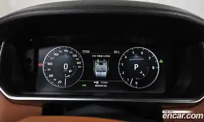 Land Rover Range-Rover 2017 5.0 Автомат в Москве № 213562, миниатюра 2
