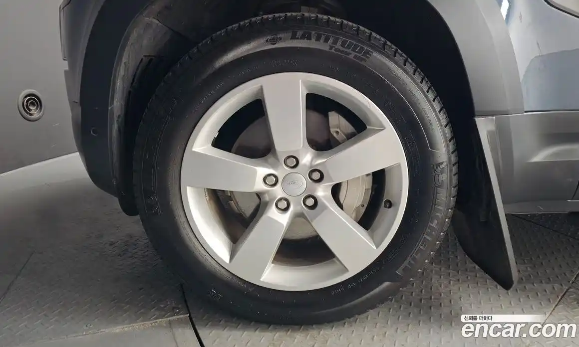 Land Rover Defender 2022 3.0 Автомат в Москве № 213609, фото 14