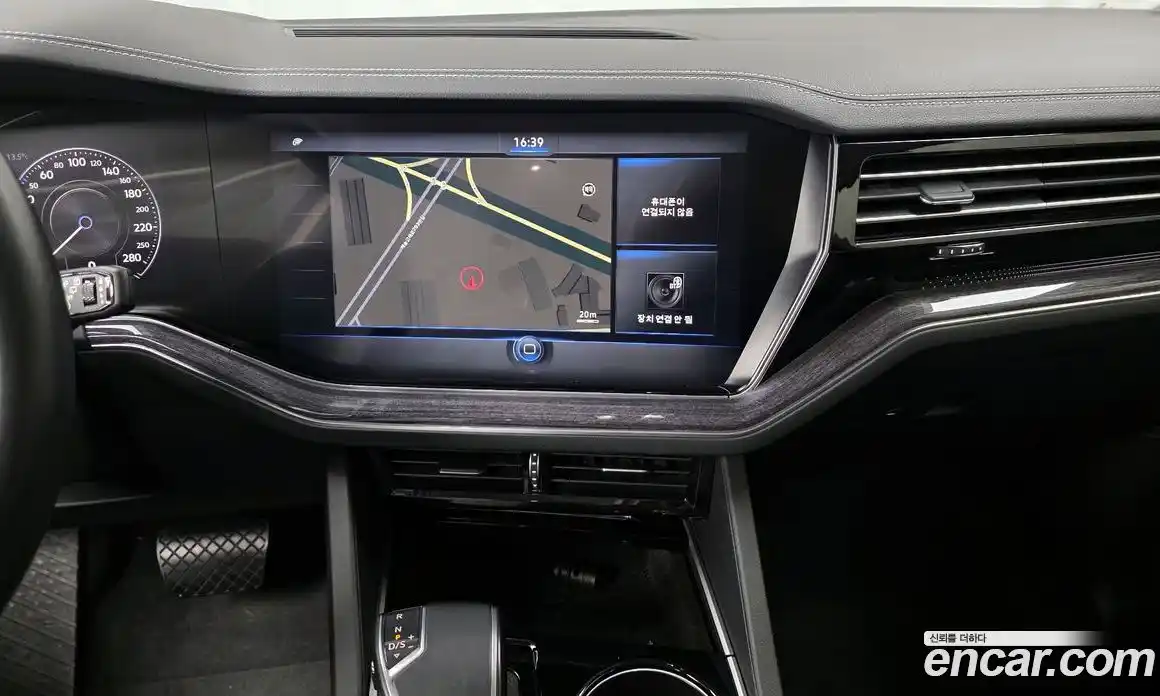 Volkswagen Touareg 2021 3.0 Автомат в Москве № 215023, фото 19