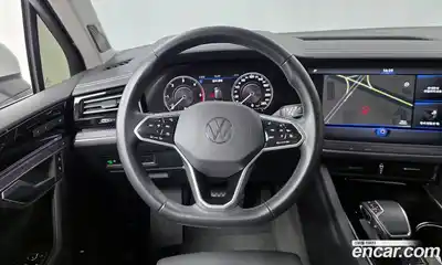 Volkswagen Touareg 2021 3.0 Автомат в Москве № 215023, миниатюра 8