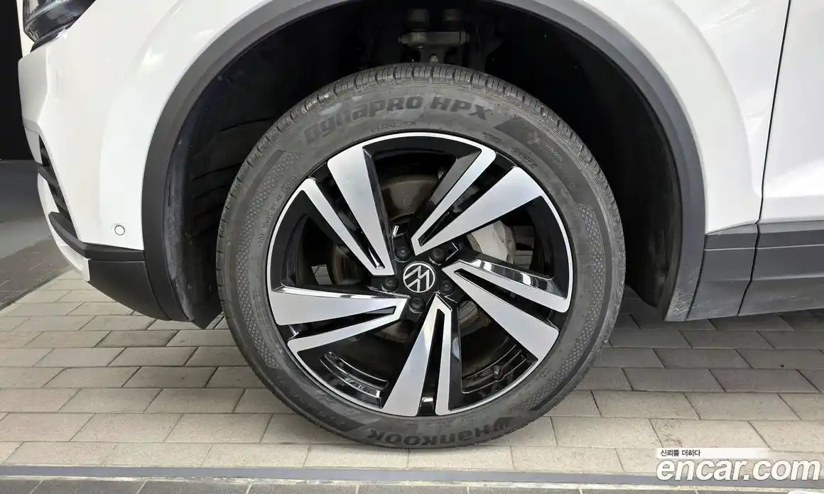 Volkswagen Touareg 2021 3.0 Автомат в Москве № 215023, фото 10