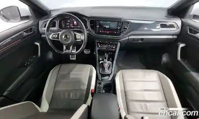 Volkswagen T-Roc, 2021