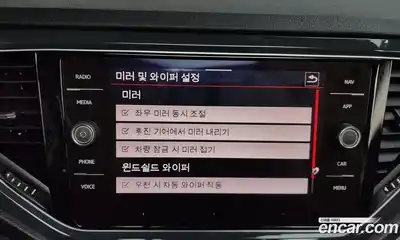 Volkswagen T-Roc 2021 2.0 Автомат в Москве № 215056, миниатюра 4