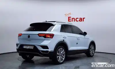 Volkswagen T-Roc 2021 2.0 Автомат в Москве № 215056, миниатюра 6