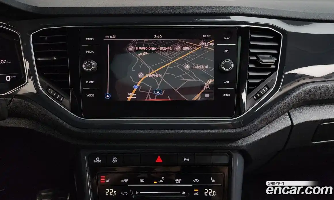 Volkswagen T-Roc 2021 2.0 Автомат в Москве № 215056, фото 9