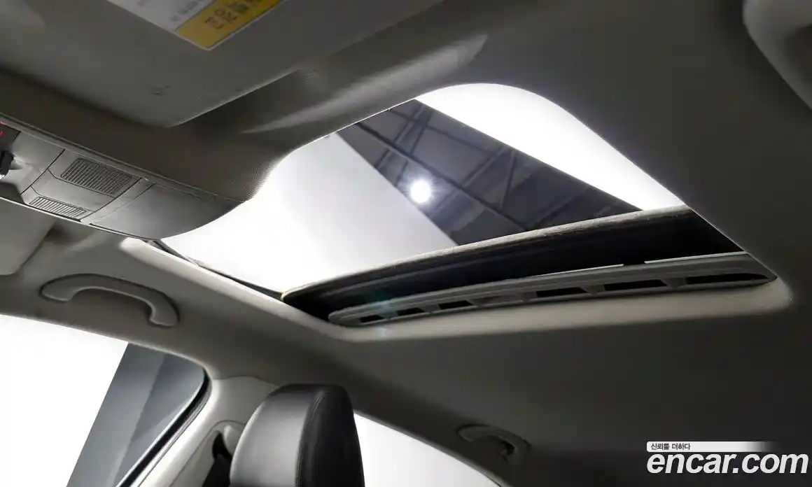 Volkswagen Passat 2013 2.5 Автомат в Москве № 215128, фото 15