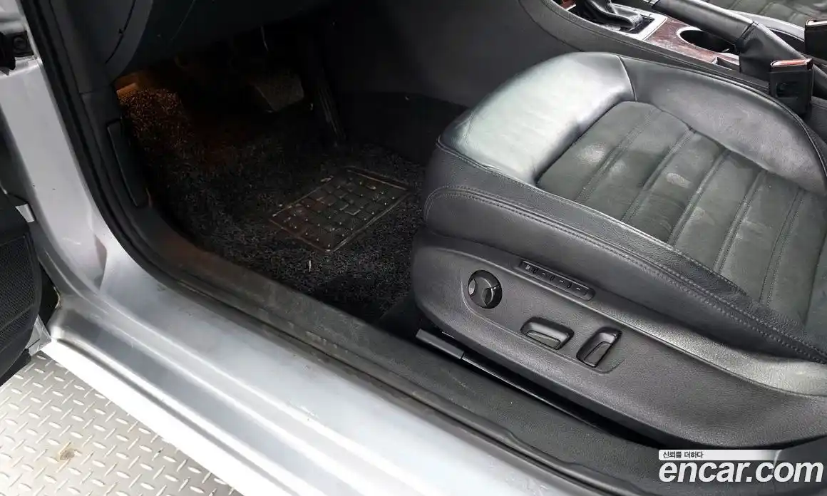 Volkswagen Passat 2013 2.5 Автомат в Москве № 215128, фото 17