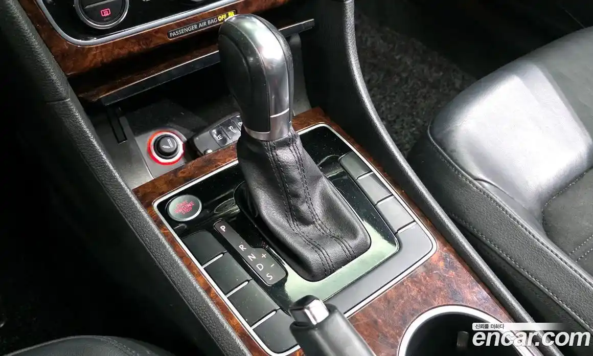 Volkswagen Passat 2013 2.5 Автомат в Москве № 215128, фото 20