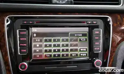 Volkswagen Passat 2013 2.5 Автомат в Москве № 215128, миниатюра 2