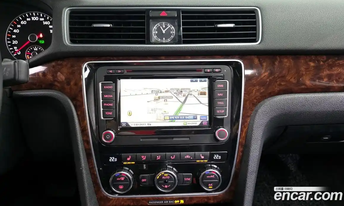 Volkswagen Passat 2013 2.5 Автомат в Москве № 215128, фото 9