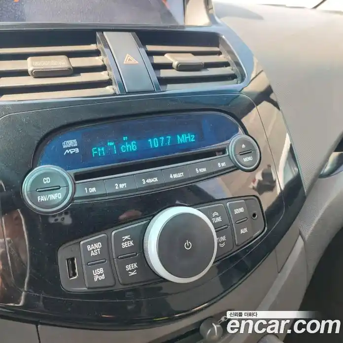 Chevrolet Spark 2012 1.0 Автомат в Москве № 219800, фото 14